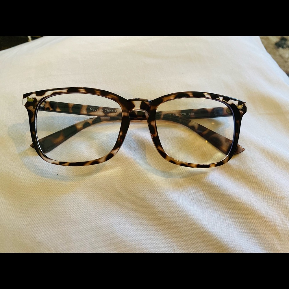 Tortoiseshell framed blue-light blocking glasses